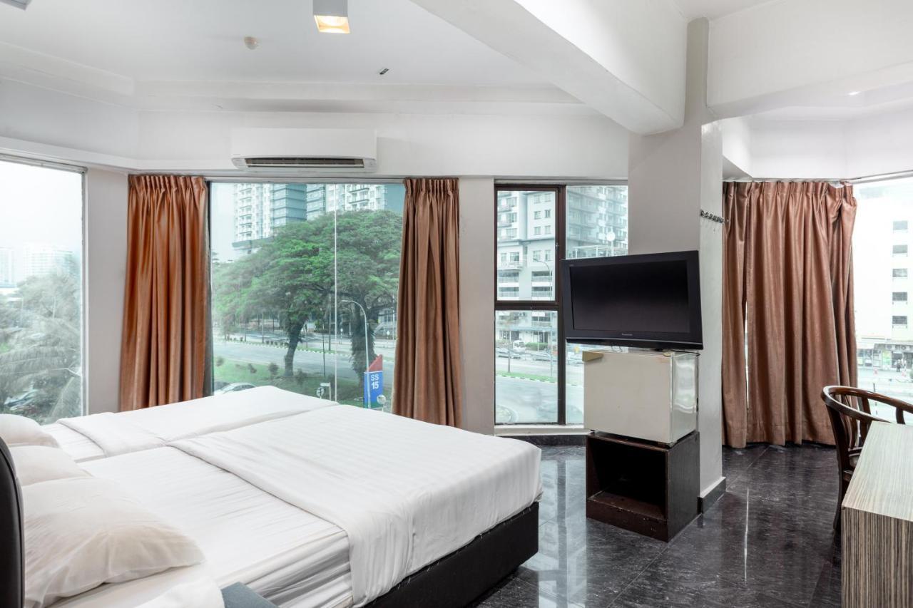 Subang Park Hotel Subang Jaya Ngoại thất bức ảnh
