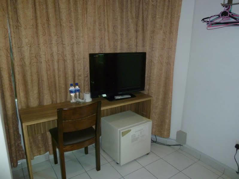 Subang Park Hotel Subang Jaya Ngoại thất bức ảnh
