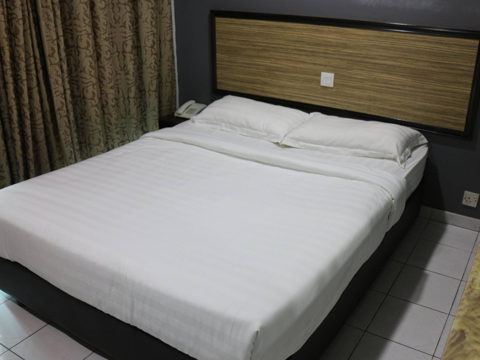 Subang Park Hotel Subang Jaya Ngoại thất bức ảnh